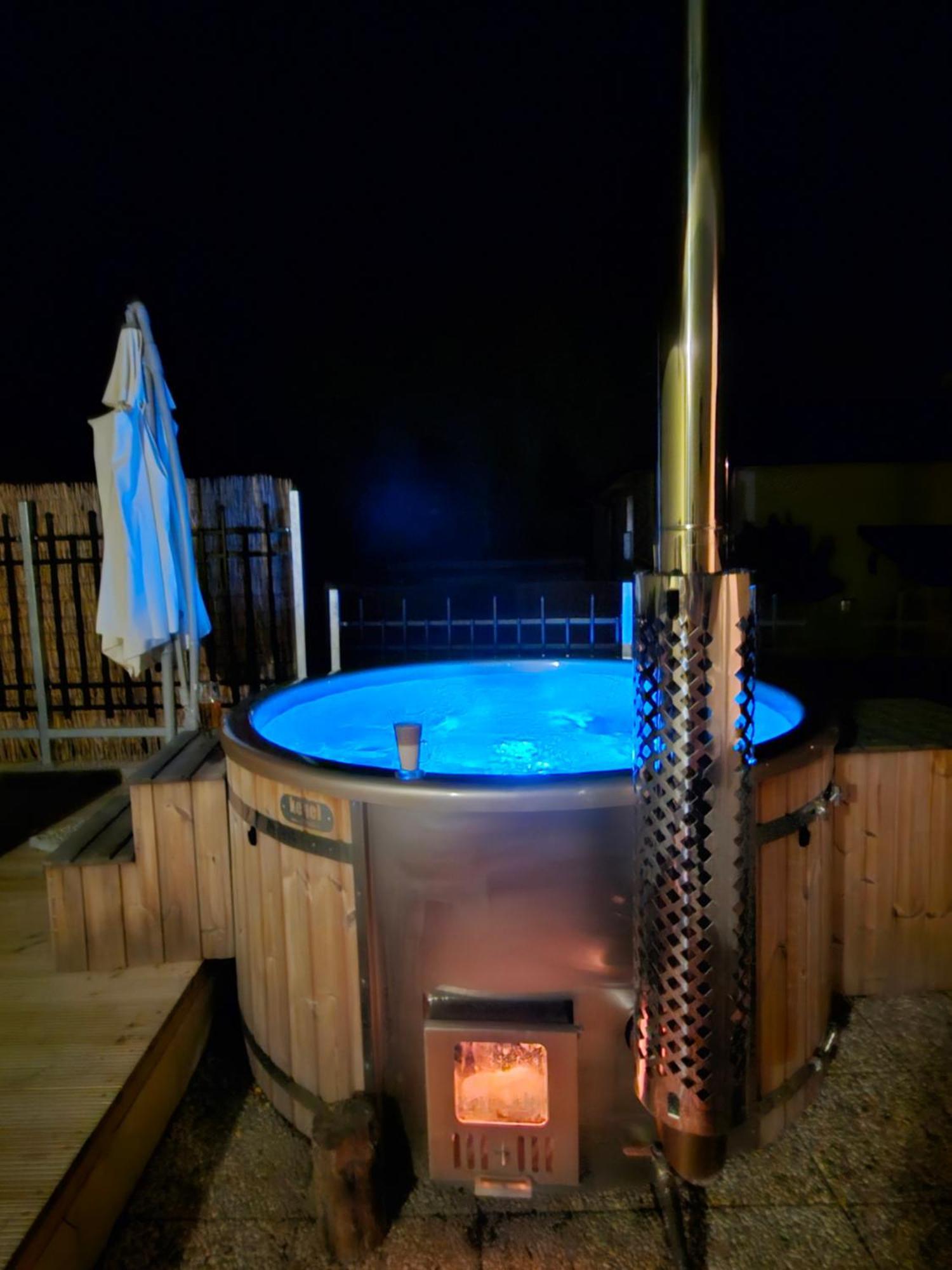Virivka A Sauna Na Pokoji,nebo Na Vlastni Terase - Farma U Pribrami Apartment Pribram