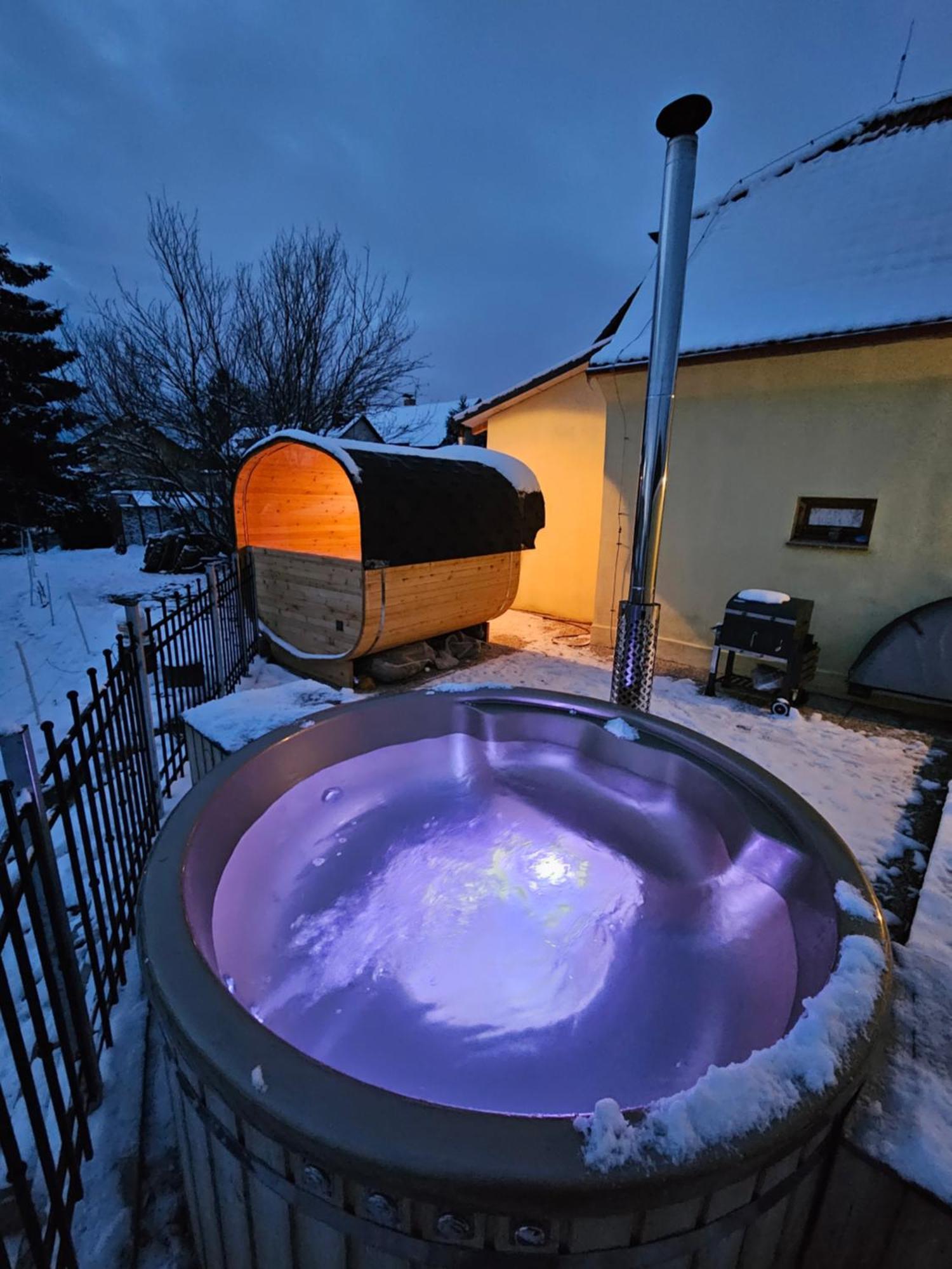 Virivka A Sauna Na Pokoji,nebo Na Vlastni Terase - Farma U Pribrami Apartament Příbram